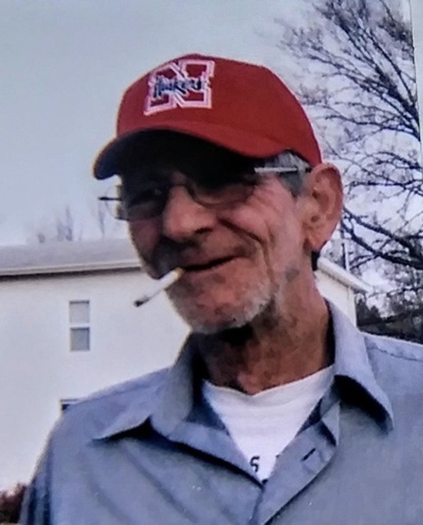 Gary Luben Profile Photo