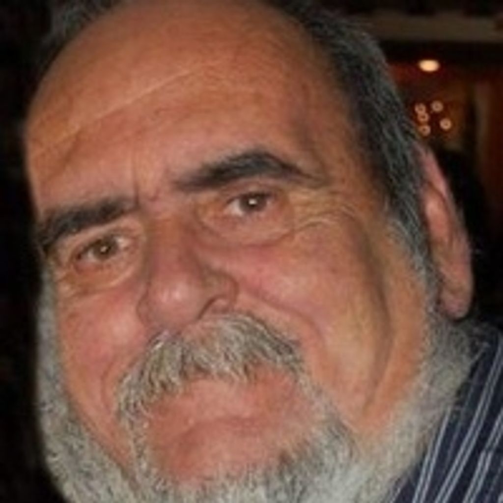 Earl Lafave