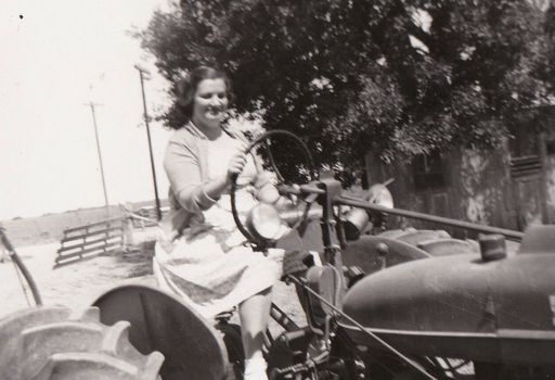 Opal "Jeanne" Arnold photo gallery thumbnail 59 of 65