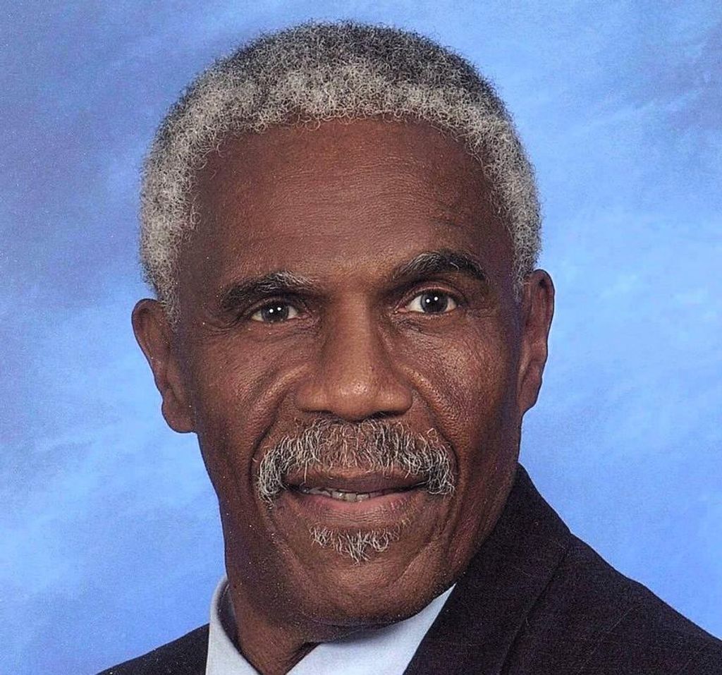 Phillip Owens Profile Photo