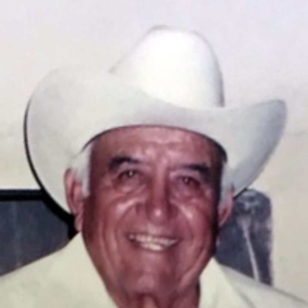 Enrique Paredes Jr.
