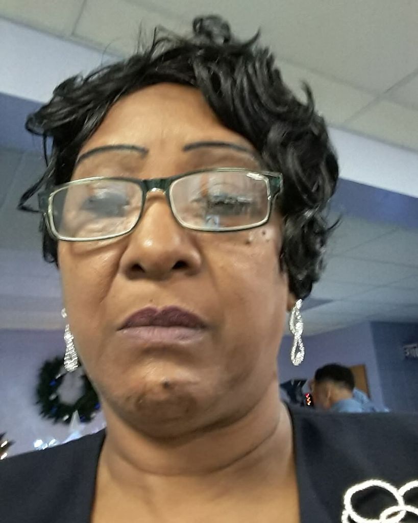 Shirley Ann Mhoon Profile Photo