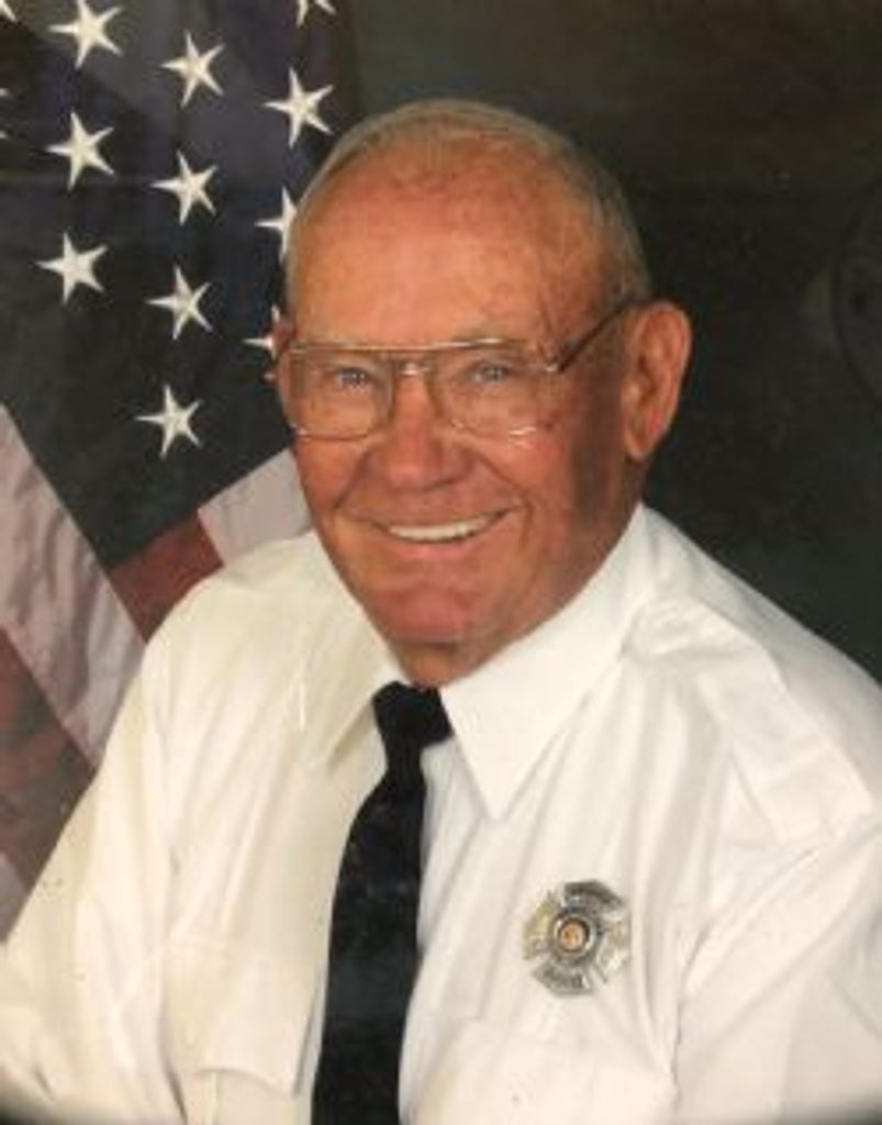 Neuffer Fleming,  Jr.