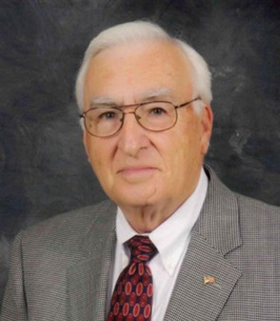Louis Dunn