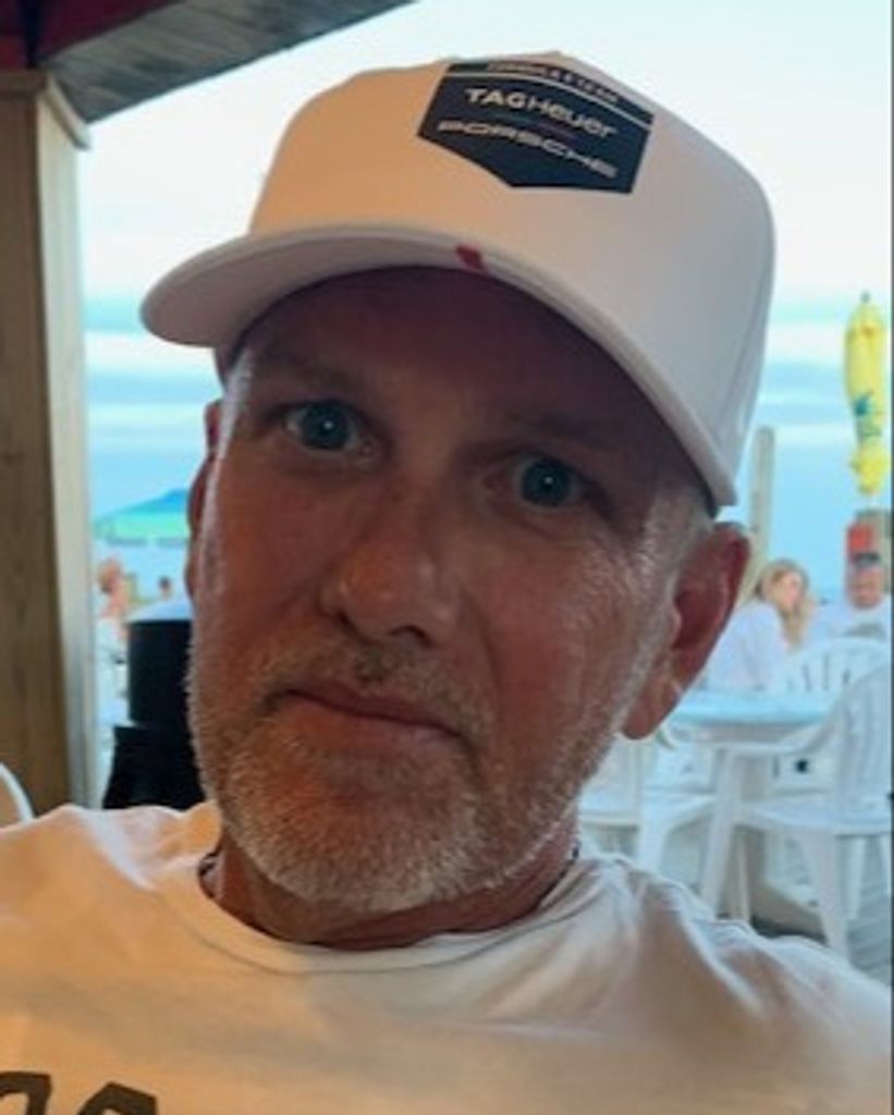 Michael Roy Vanleuvan