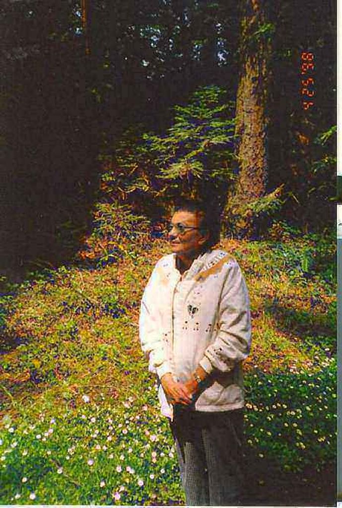 Mary  E. Giardina