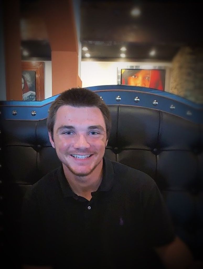 Aaron Rivers Profile Photo
