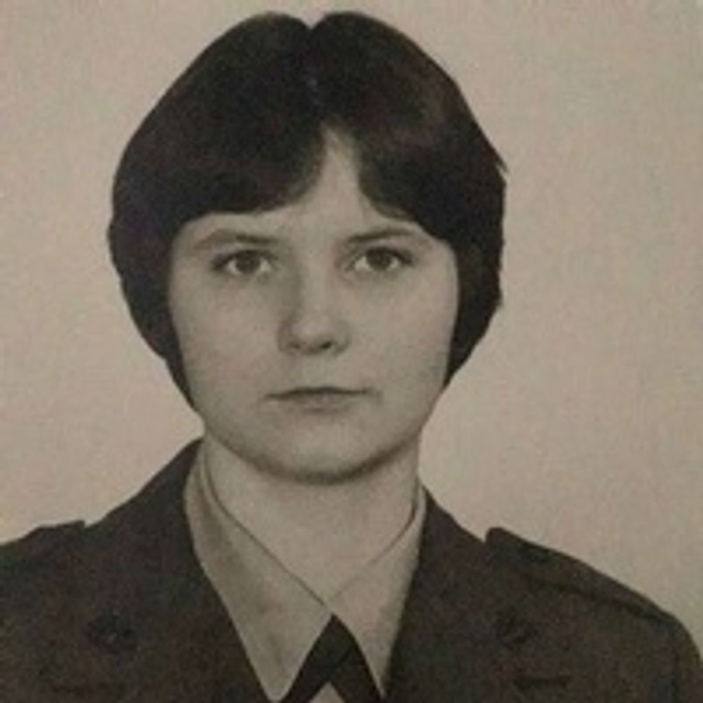 Becky Ann Earls