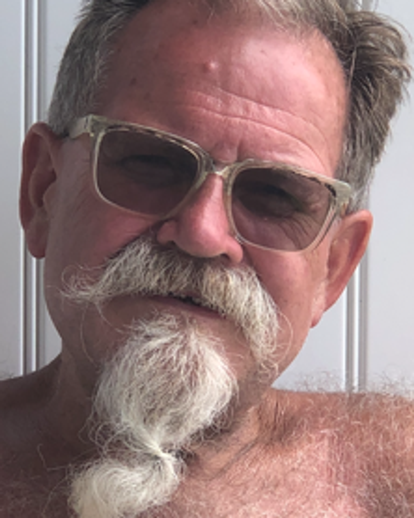 Robert "Bob" Wayne Kahlke