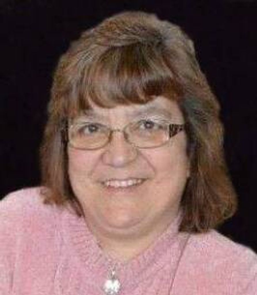 Lynne Huiner Profile Photo