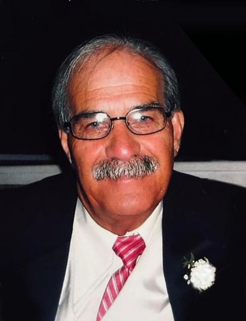 Robert W. Ramos Profile Photo