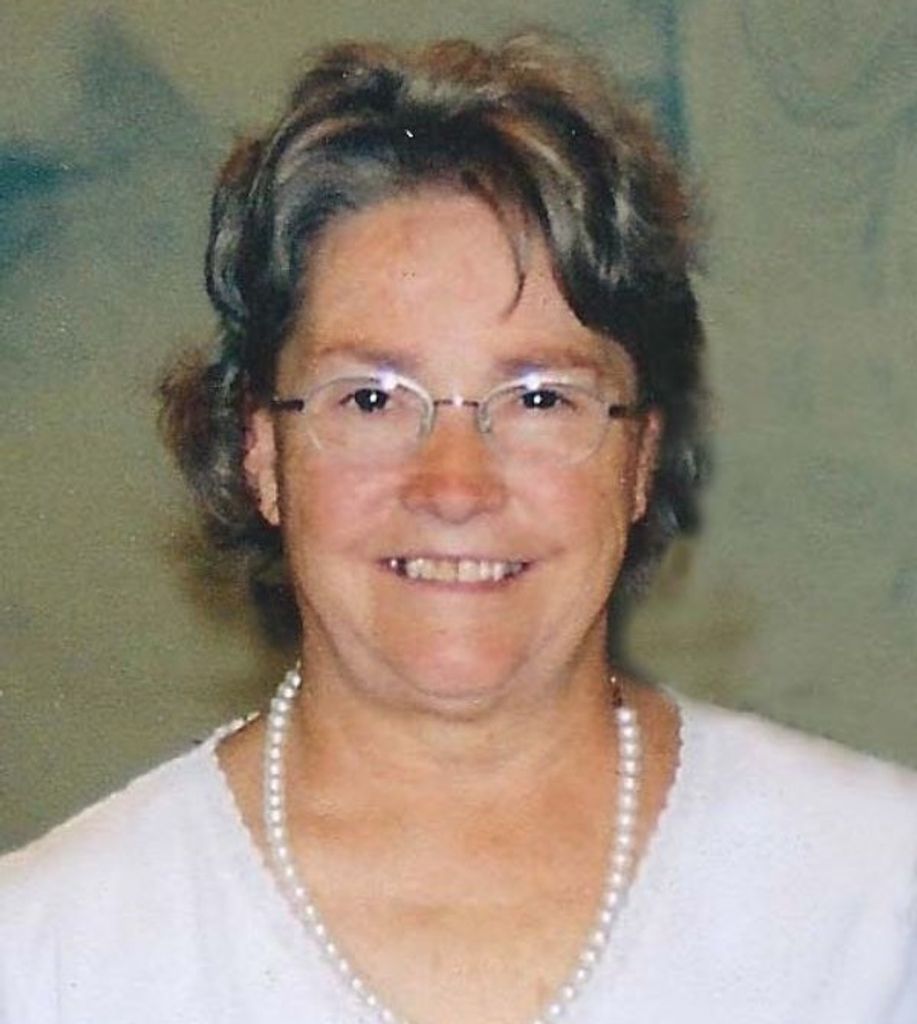 Carolyn  L. Galloway