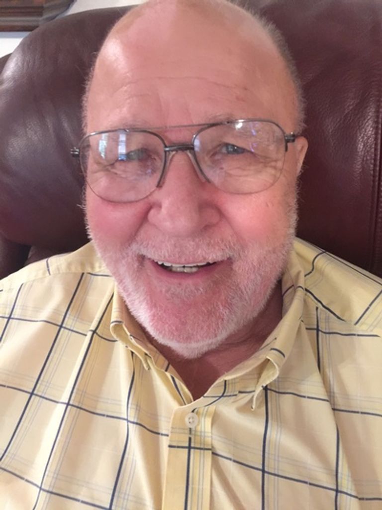 Bruce Murphy Busby Profile Photo