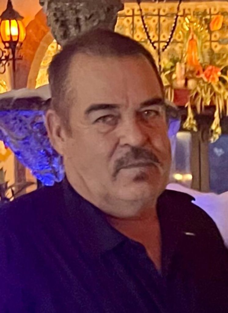 J Mario Galarza Villa