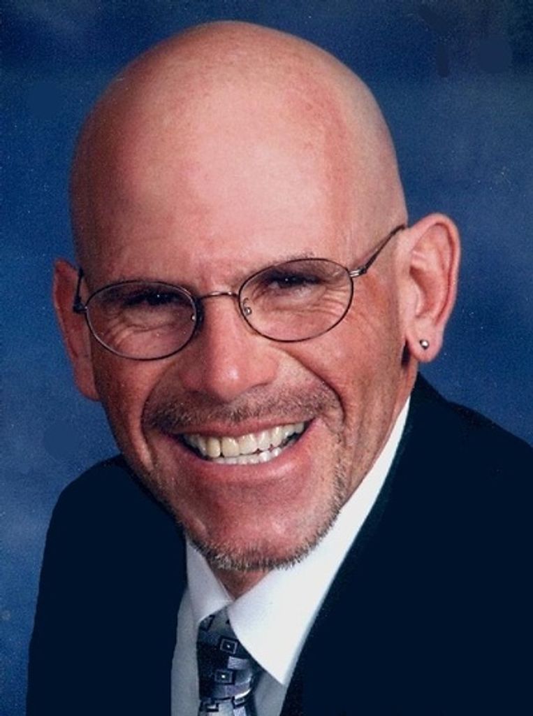 Martin T. Wire Profile Photo