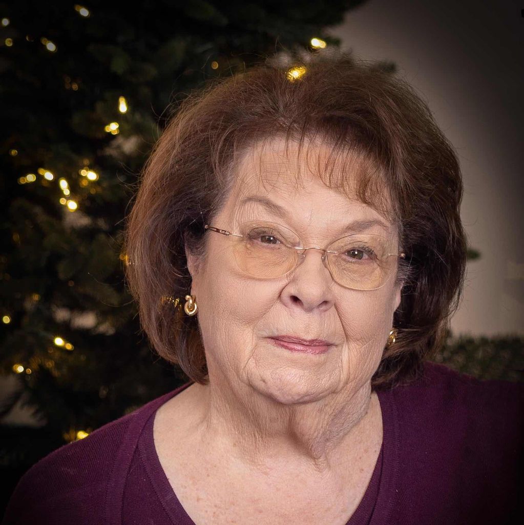 Mae June Spadoni Profile Photo