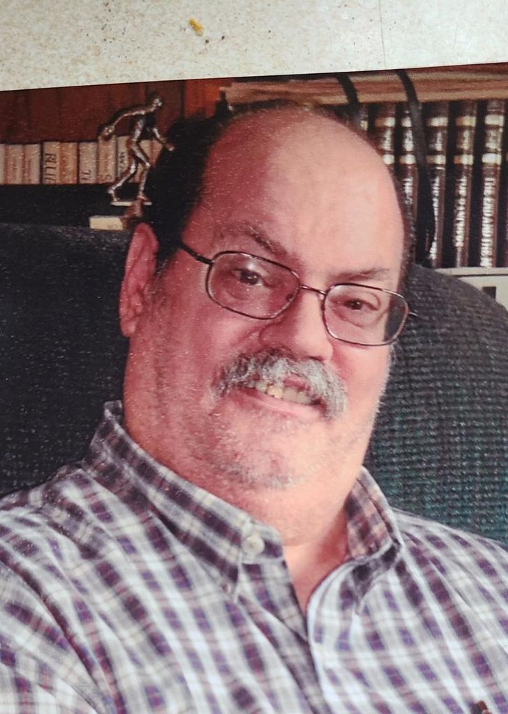 Robert J. Eicheldinger Profile Photo