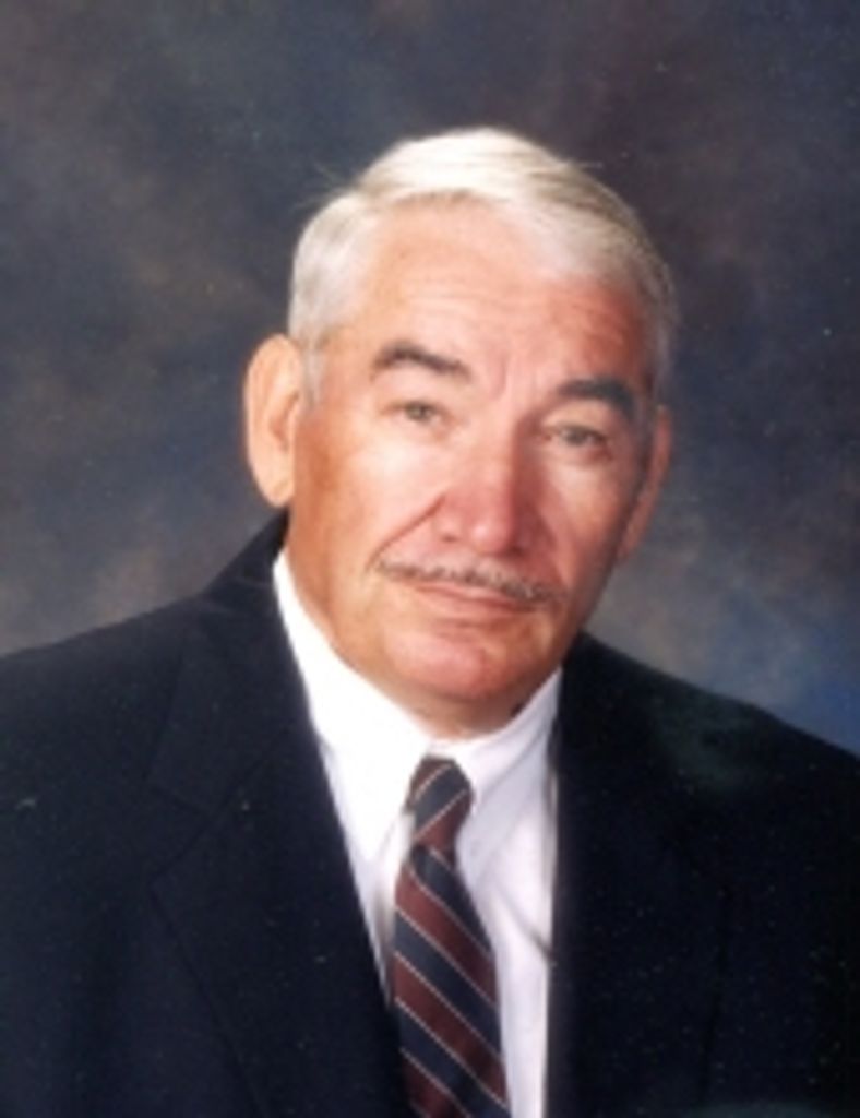 Wade  Hill  Renn 