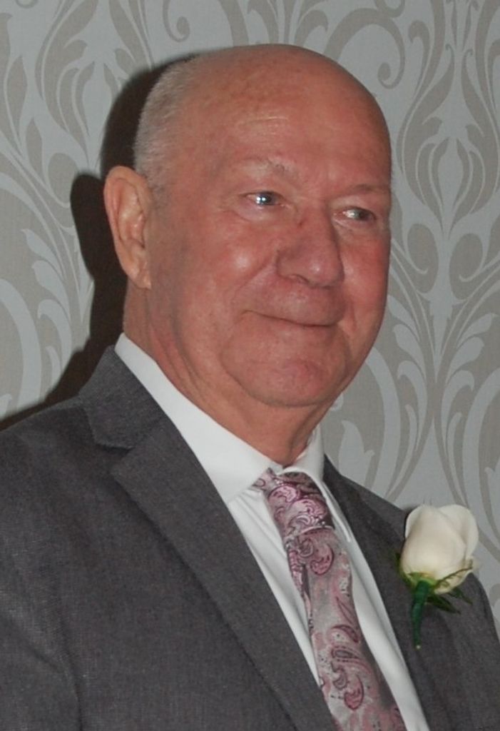 Robert  "Rabbit" Richardson