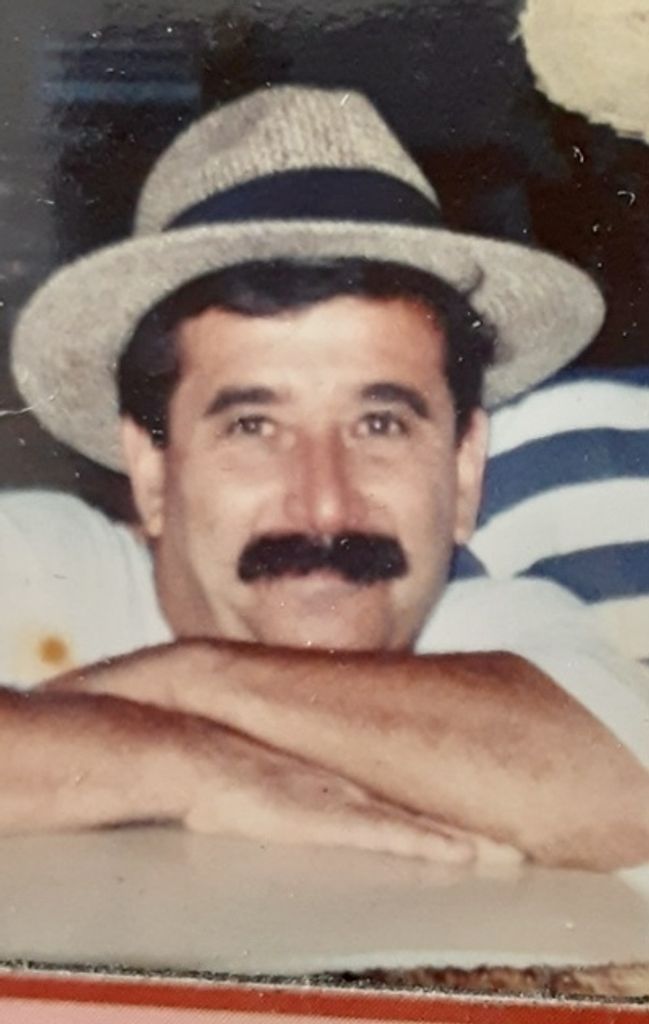 Carlos E Vargas Castillo Profile Photo