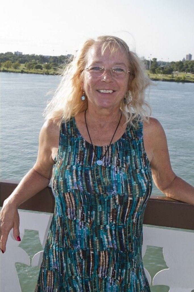 Tina R. Mitchell Profile Photo