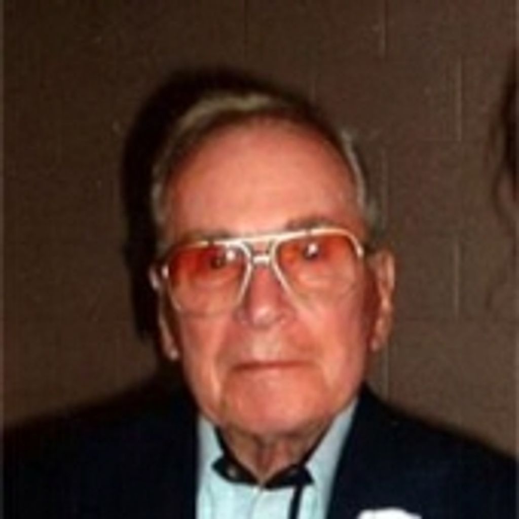 Bennett Smola