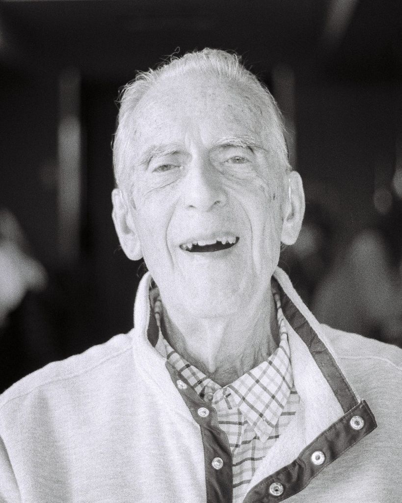 Dan E. Bastin