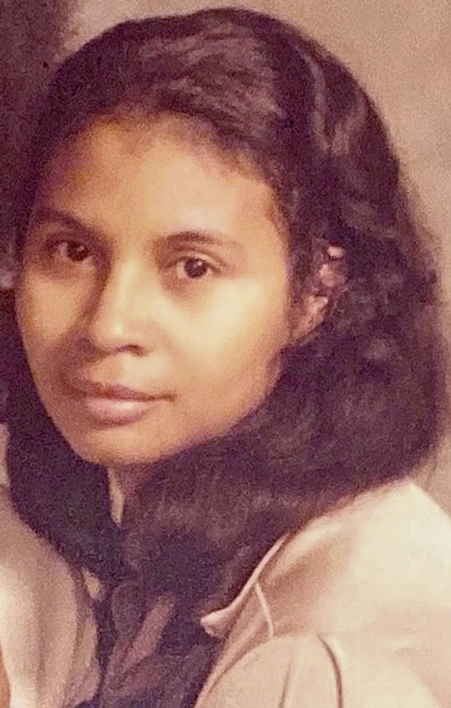 Golden Elizabeth Bird