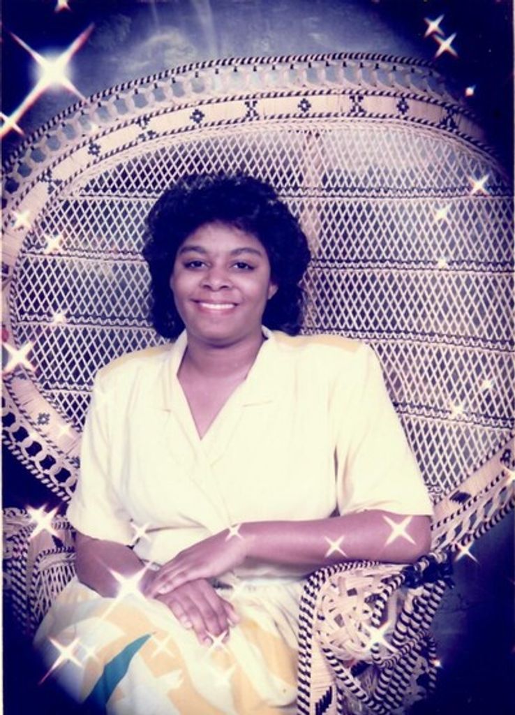 Latrina Shields Profile Photo