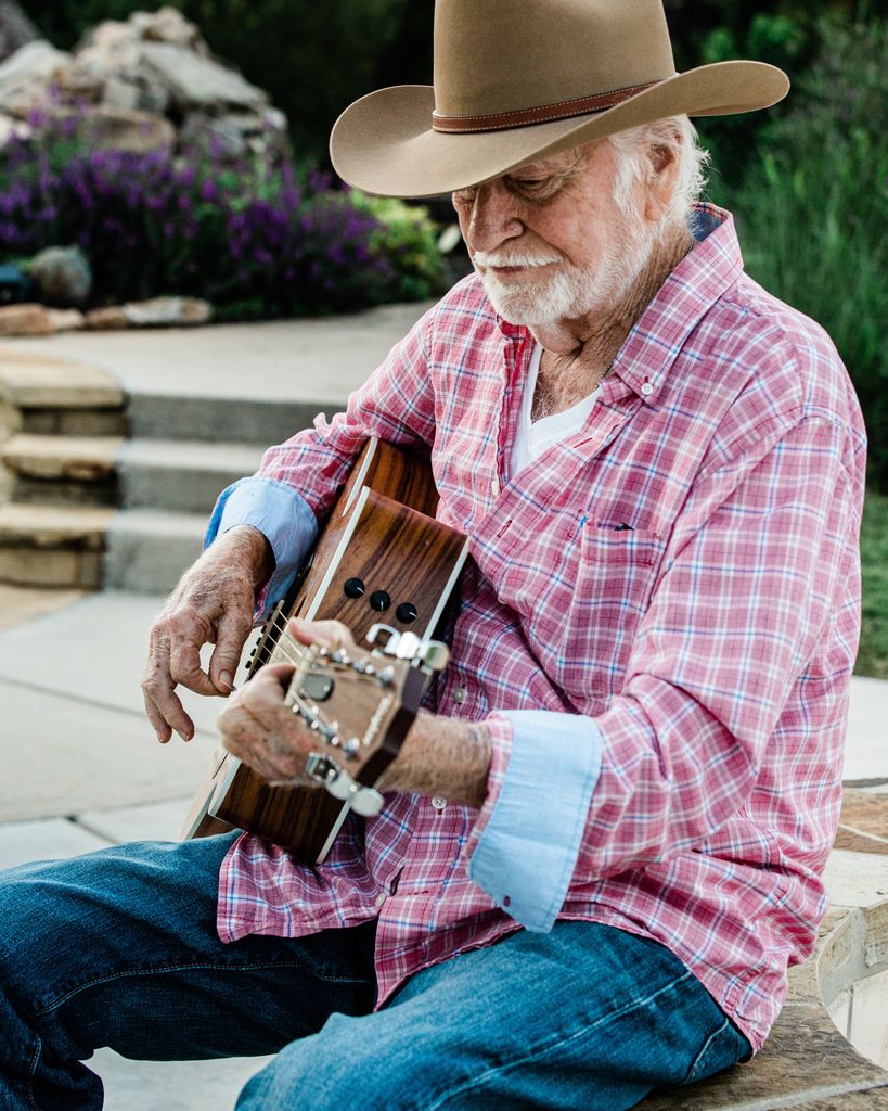 Lewis "Lew" Wiltz Farlow Profile Photo