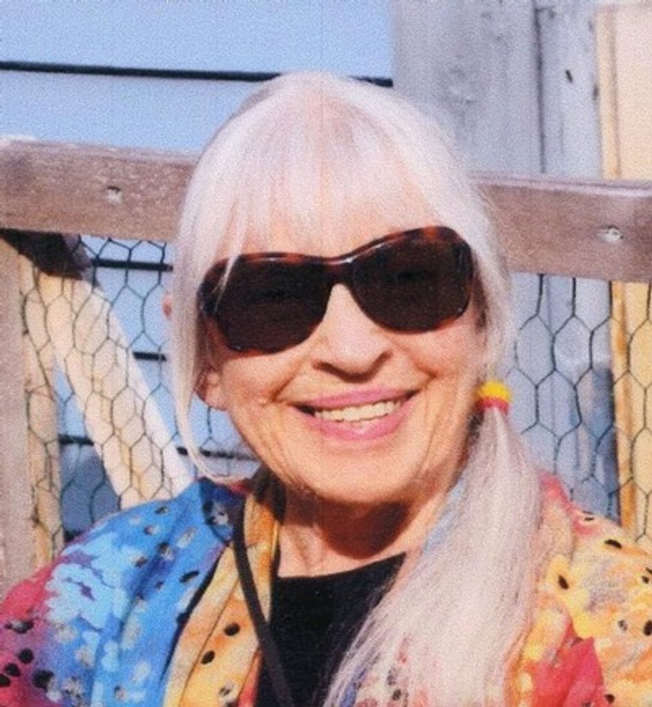 Gloria Fox Lynn