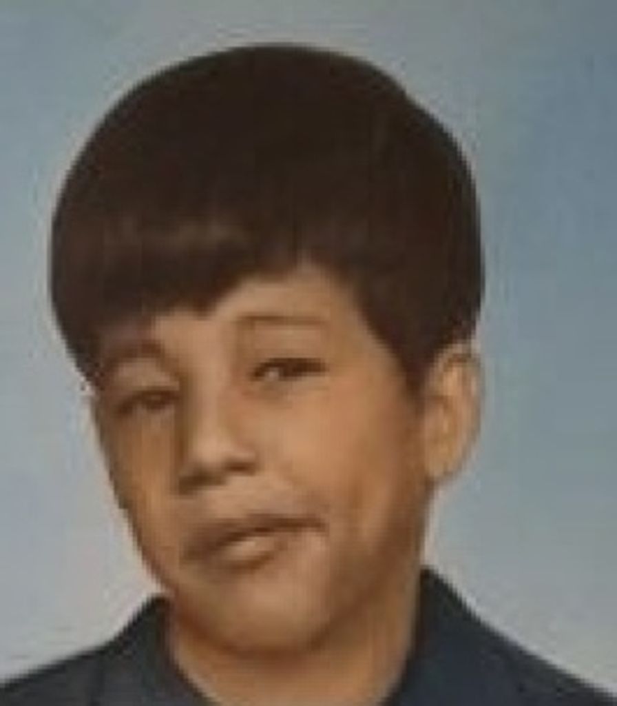 Alfredo  Castillo Profile Photo