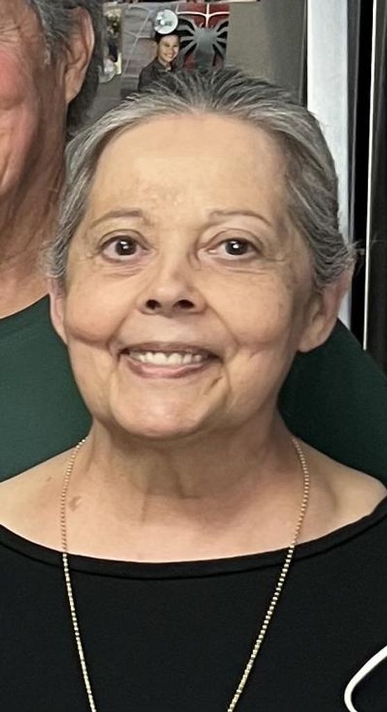 Martha Romo Glavaris Profile Photo