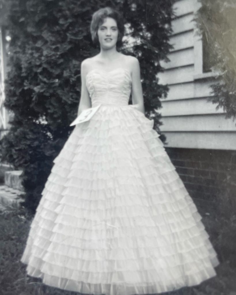 Barbara Jean "Cox" Smith