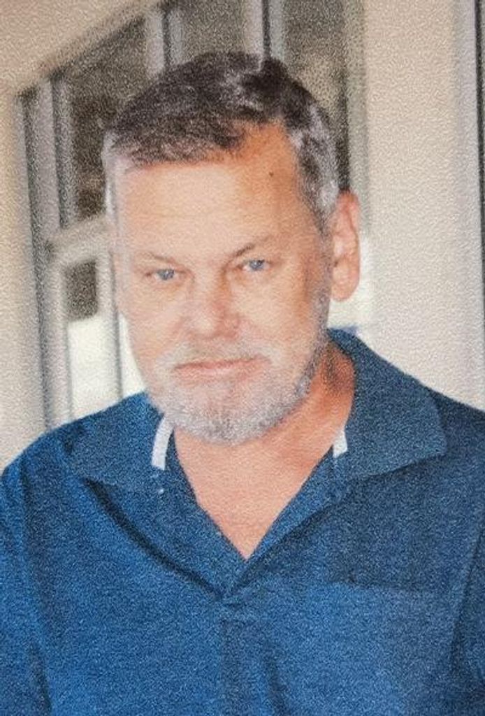 Robert Dave Clark Profile Photo