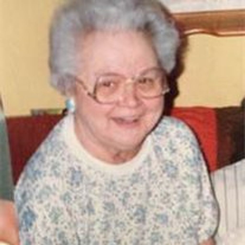 Estelle (Noel) White