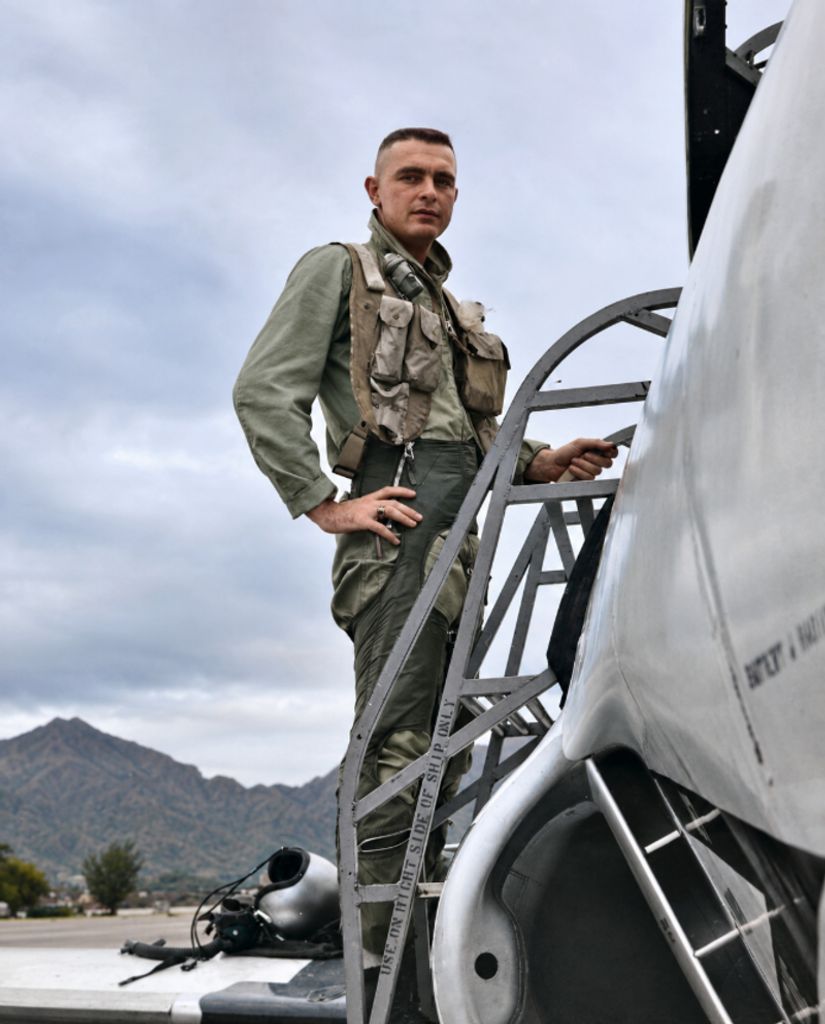 Mr. Kenneth Hugh White Profile Photo