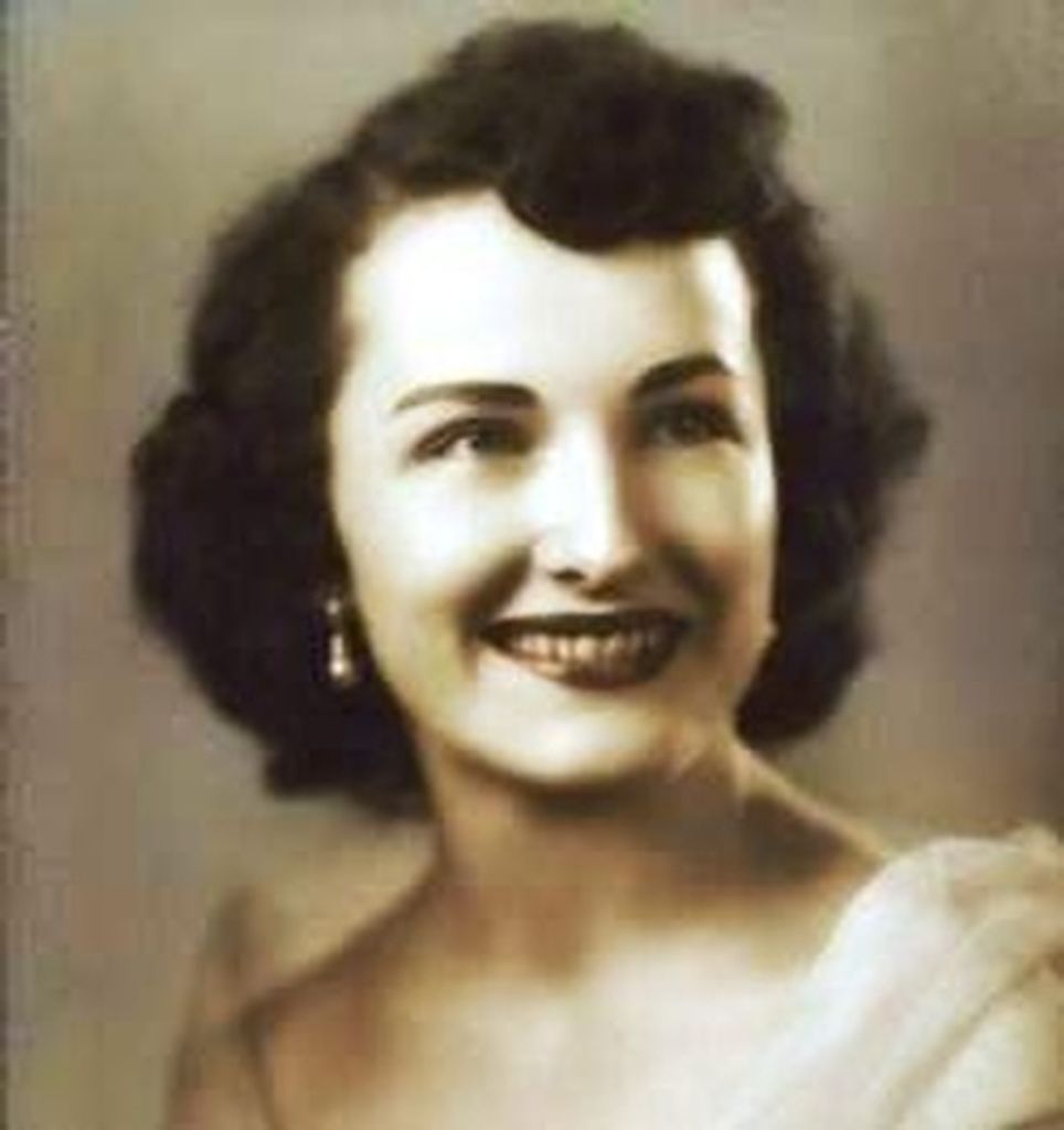 Elcyne Elizabeth Roberts Profile Photo