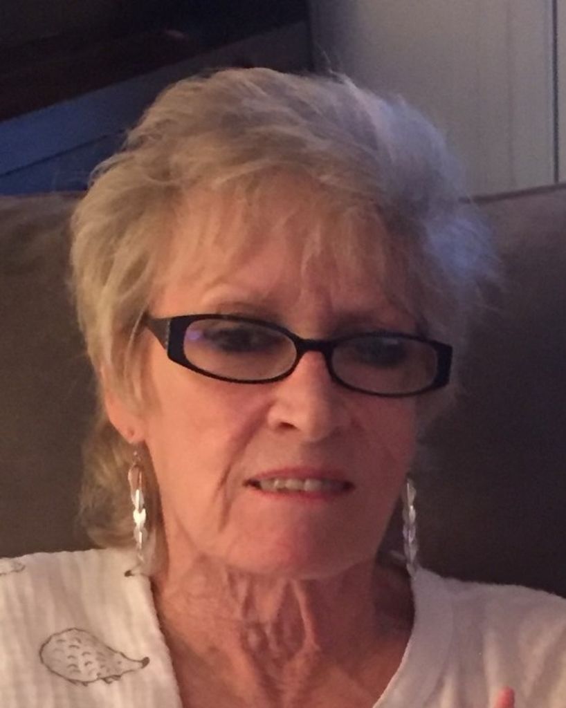 Elaine Aderholdt