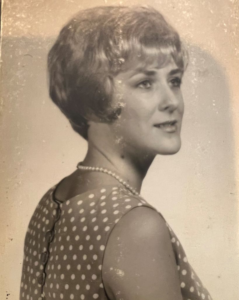 Savannah Sue Roberts Profile Photo