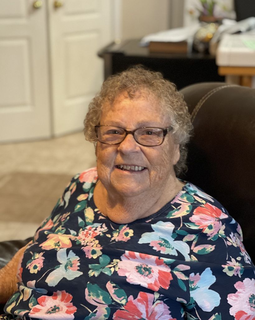 Stella Dueck Profile Photo