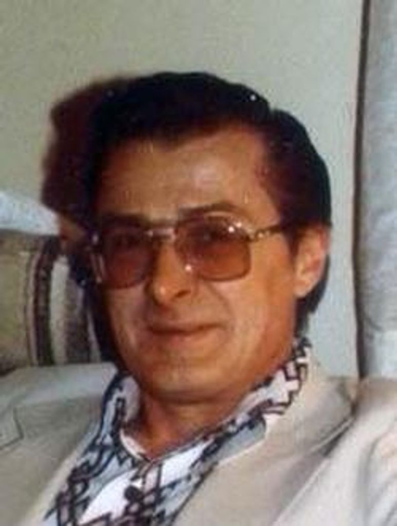 Edward L. Ciesienski, Sr.