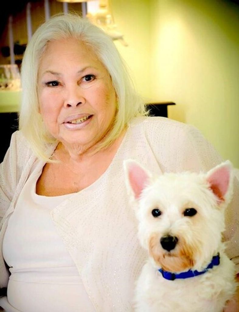 Iris Maria Mcvey Profile Photo