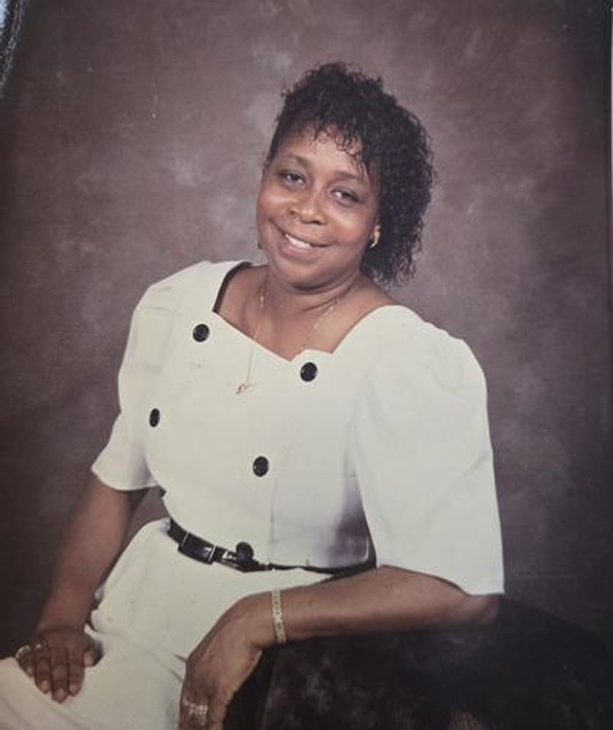 Evelyn Bowden Profile Photo