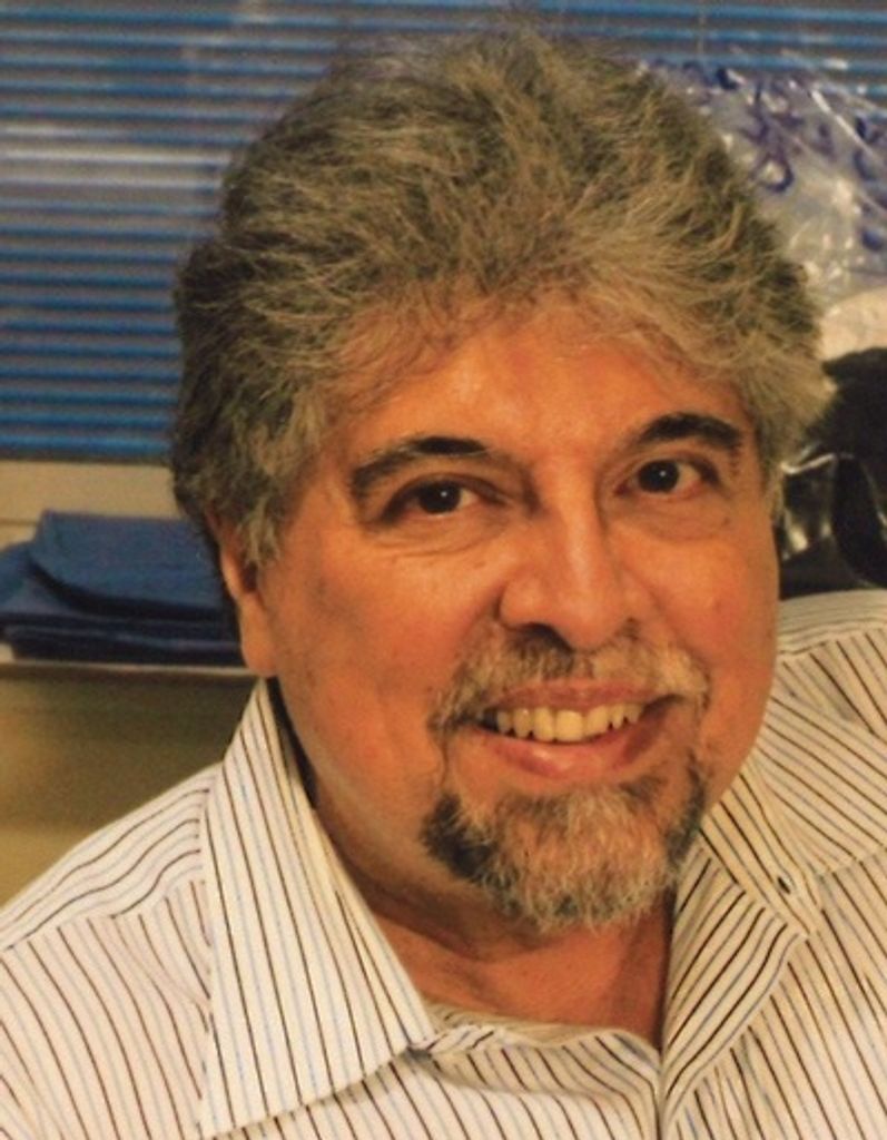 Leandro B Garza