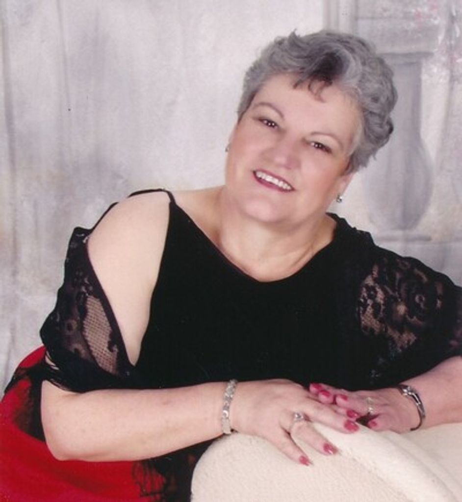 Carolyn Whitaker Lynch Profile Photo