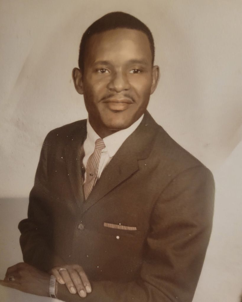 John Henry Bush Profile Photo