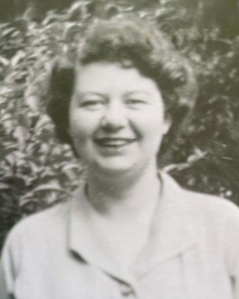 Betty Burnett Profile Photo