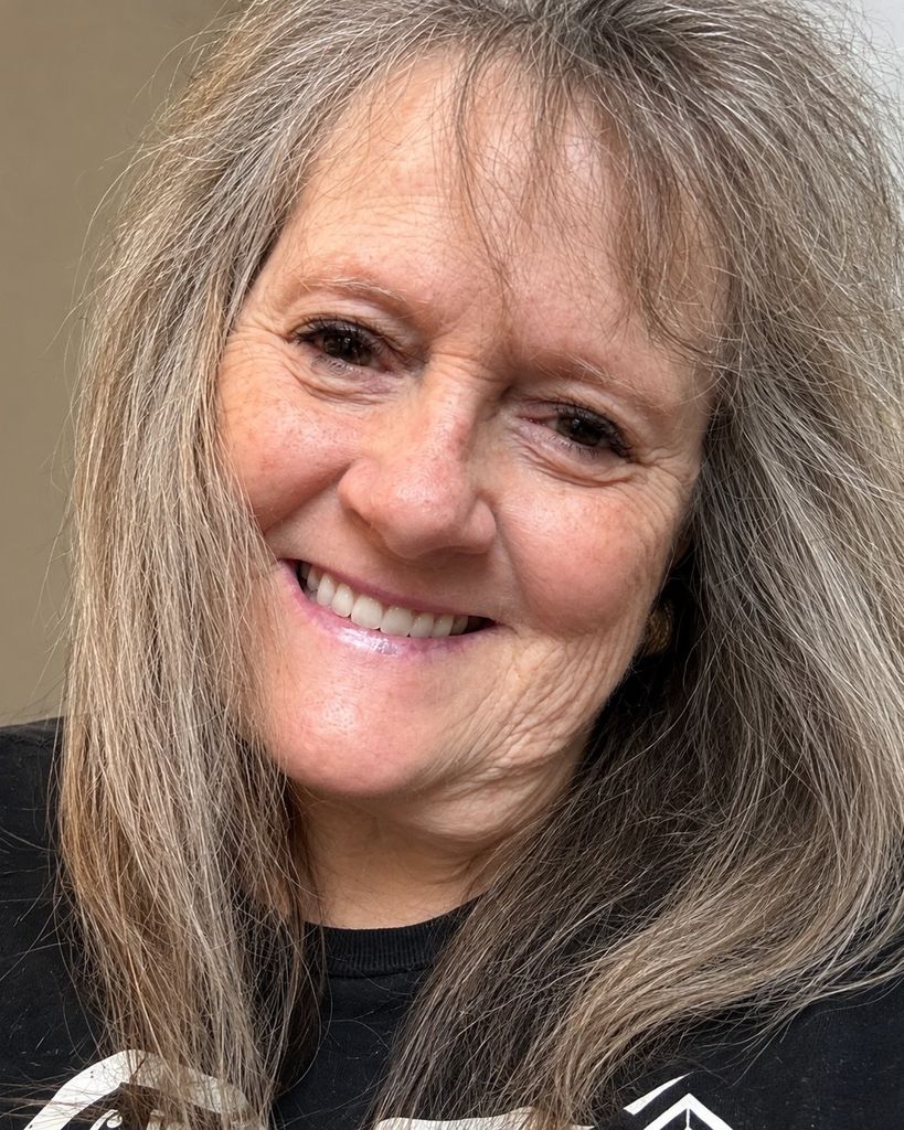 Teressa Lufcy Profile Photo