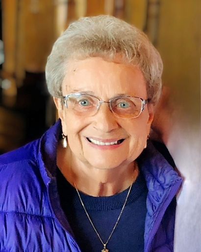 Alice Marie Sharpe's obituary image